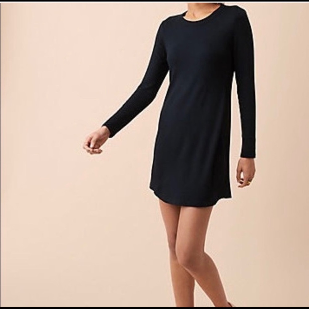 Lou & Grey supersoft black dress